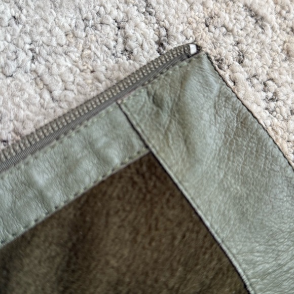 Miz Mooz size 9 mint near new condition bright olive Green Buttoned Heeled Boots - Picture 9 of 15